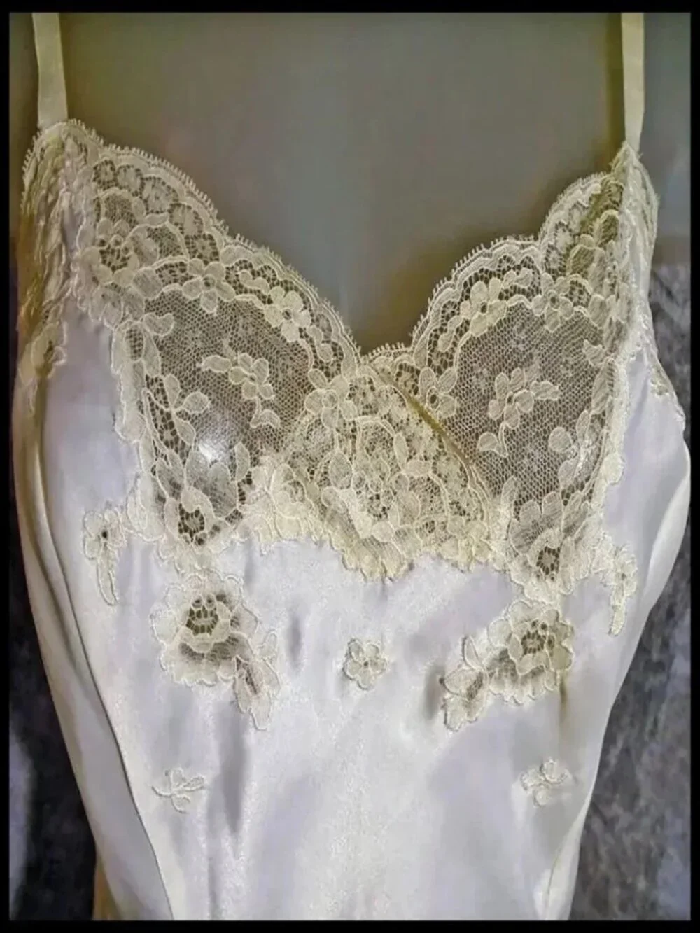 Vintage Satin Slip With Alencon Lace Retro 40s Pinup Lingerie_2